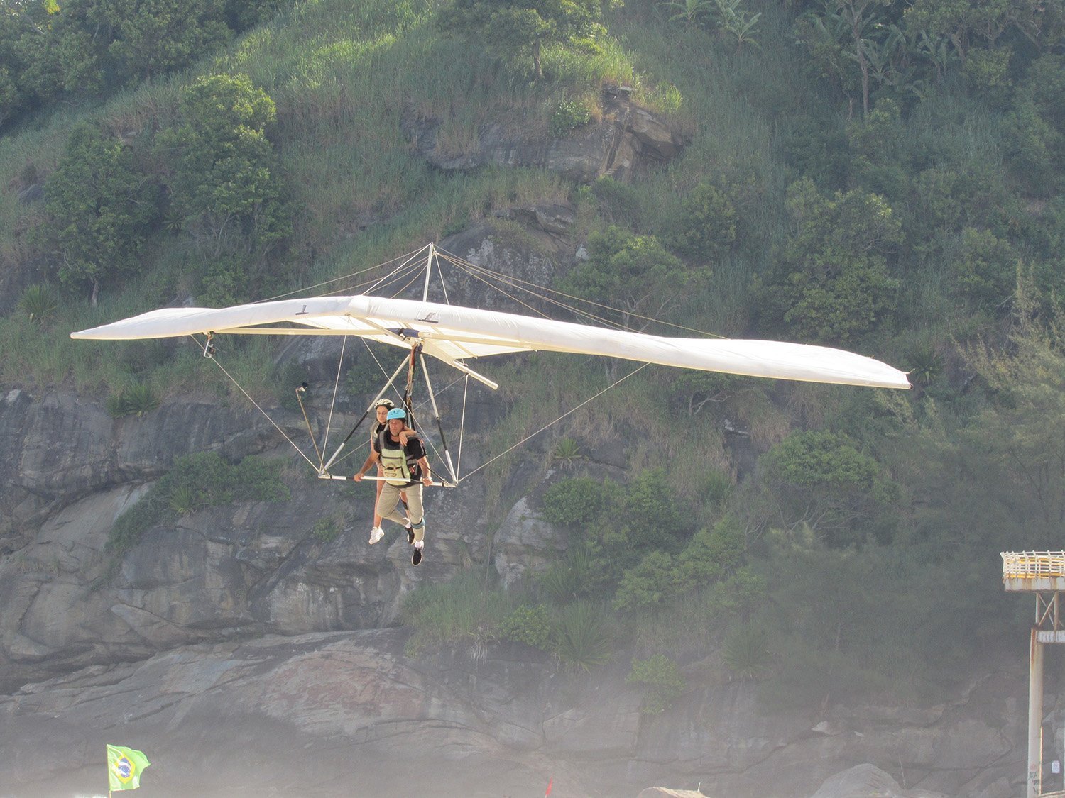 Voo-de-asa-delta-hang-gliding-Voo-de-para-pente-paragliding-flight-Ruy-Marra-2.jpg